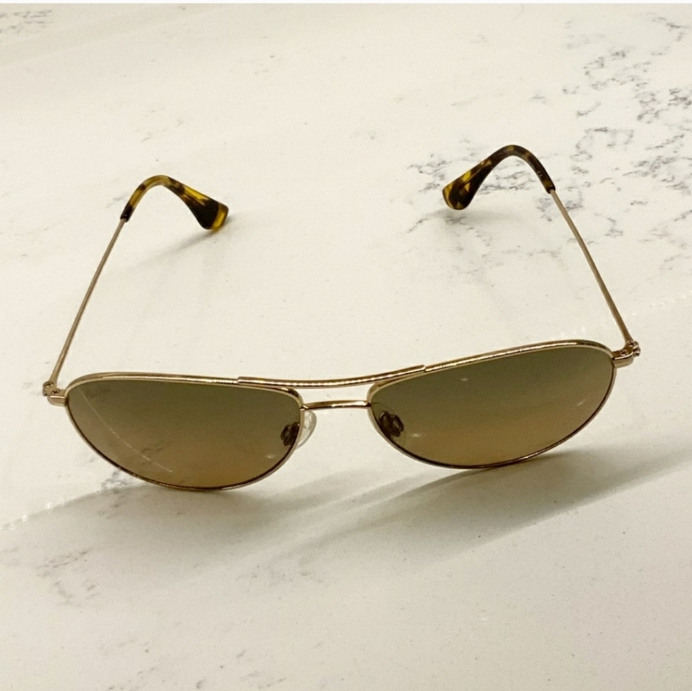 Authentic ⛔️SALE⛔️ PreLoved Maui Jim Baby Beach Sunglasses/Lens Has Scratches